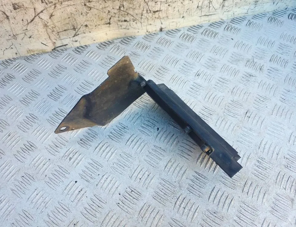 AUDI 80 B3 (1986-1992) Other Engine Compartment Parts 8A0915437 36196123