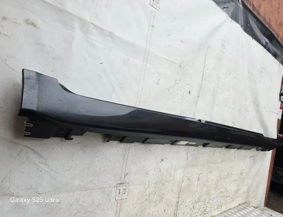 BMW 7 Series F01/F02 (2008-2015) Right Side Plastic Sideskirt Cover 7185044,51777185044,7212740 33494894