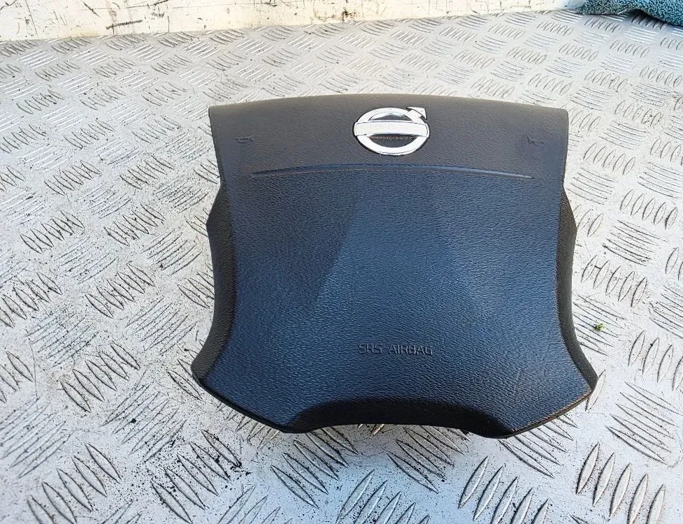 VOLVO V70 3 generation (2007-2020) Steering Wheel Airbag P30780655,30780655 36099397