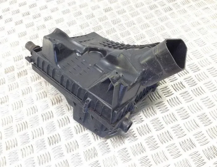 OPEL Insignia A (2008-2016) Air Filter Box 55560883 22239111