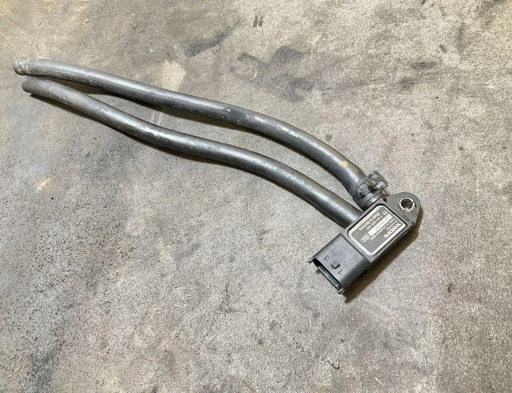 VOLVO XC60 1 generation (2008-2017) DPF Pressure Sensor 31370160 33803950