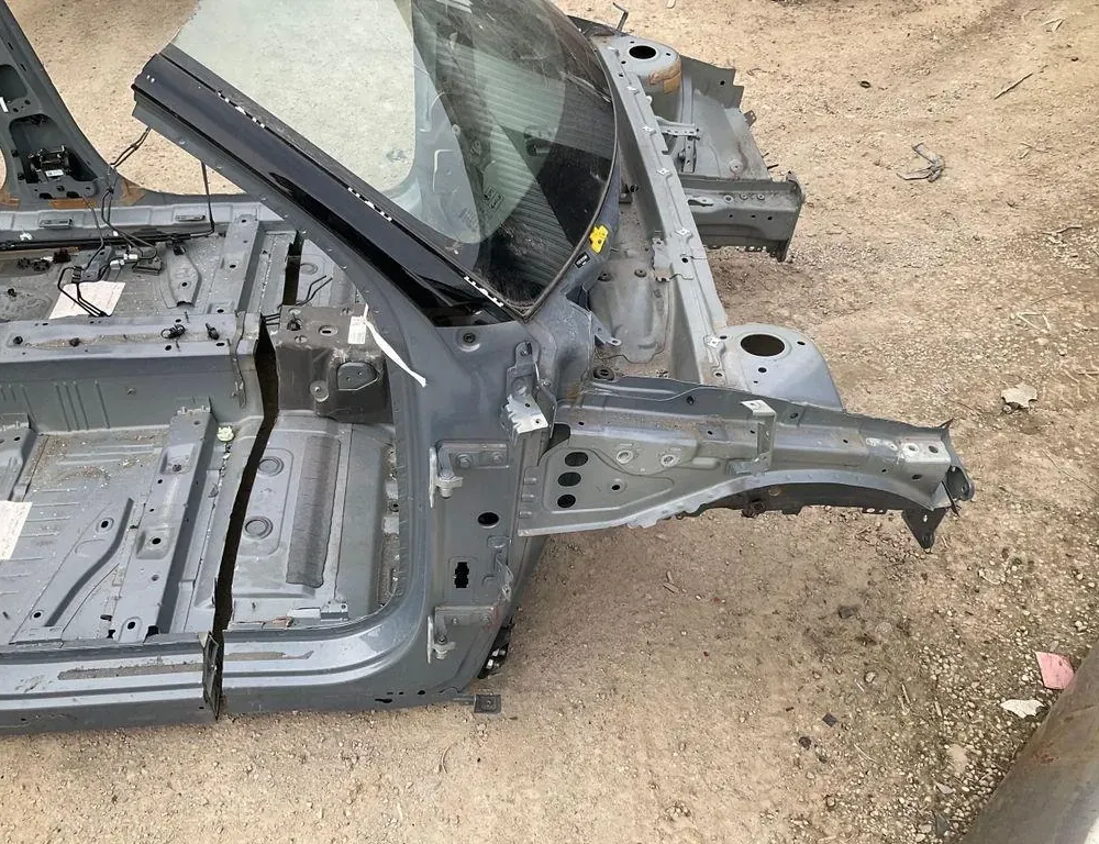 VOLVO XC40 1 generation (2017-2024) Front Right Quarter Panel 33805572