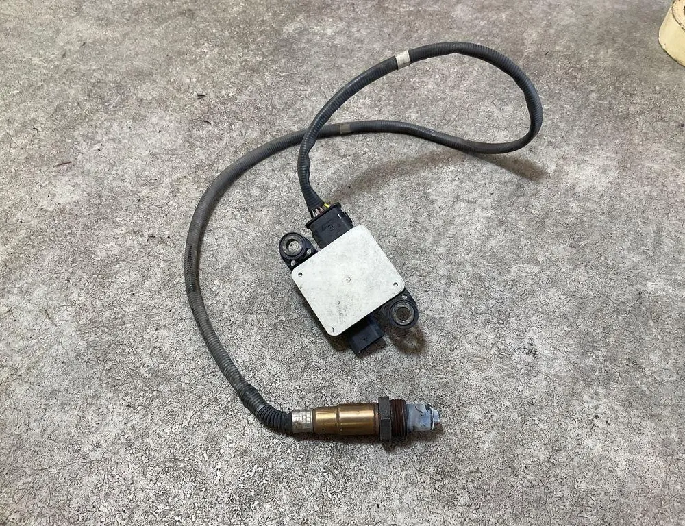 RENAULT Master 3 generation (2010-2023) Lambda Oxygen Sensor 227930660R,0281007646 33808317