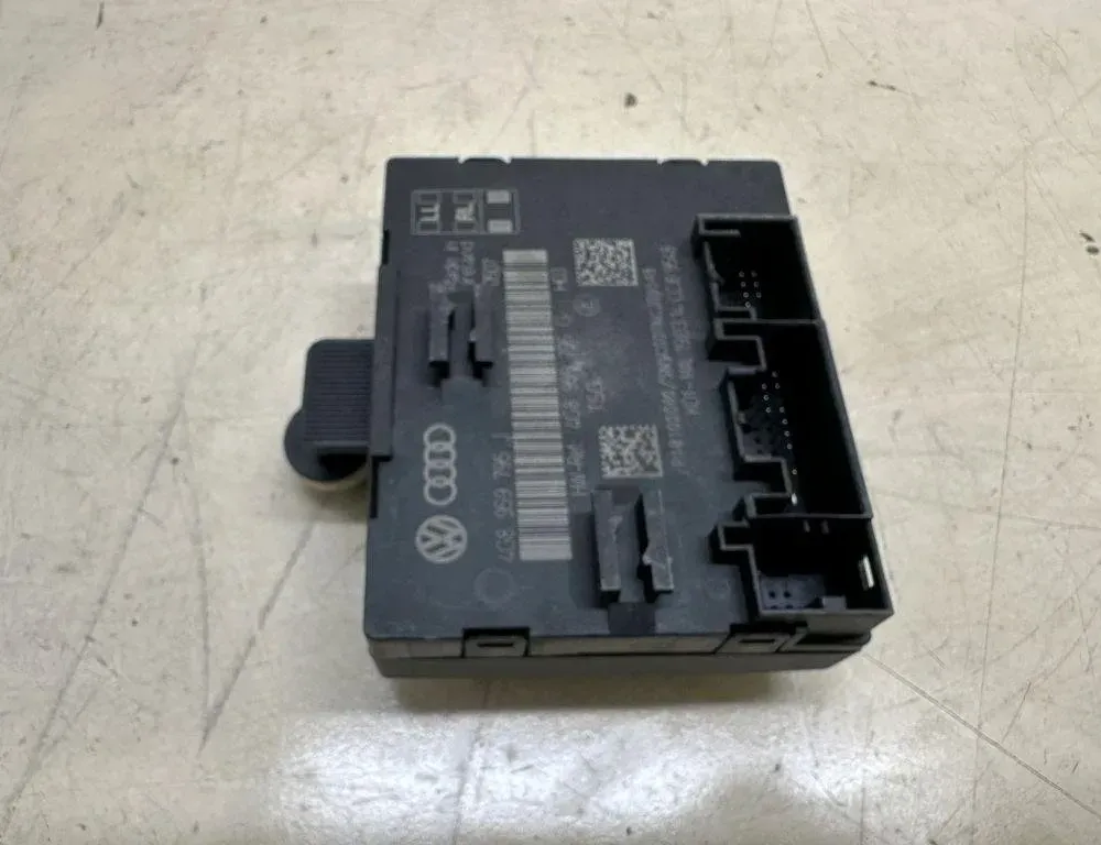 AUDI A6 C6/4F (2004-2011) Front Left Door Control Unit 4G8959795J 31423636