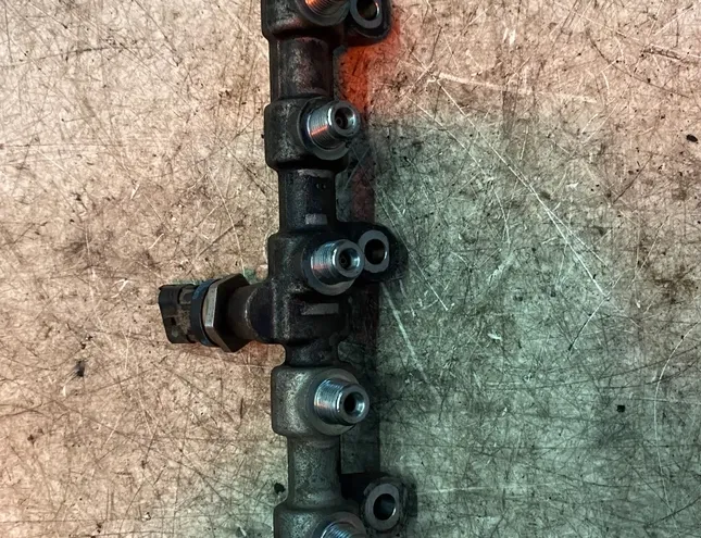 RENAULT Master 3 generation (2010-2023) Топливная рейка 175215697R 33719022