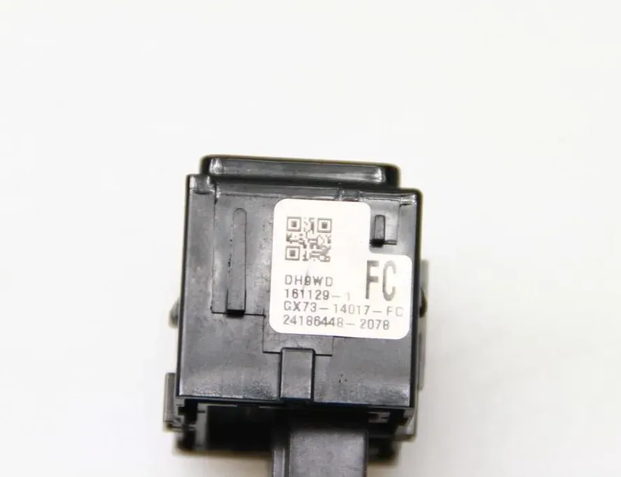 JAGUAR XE 1 generation (2014-2024) Central locking switch GX7314017FC 25208777