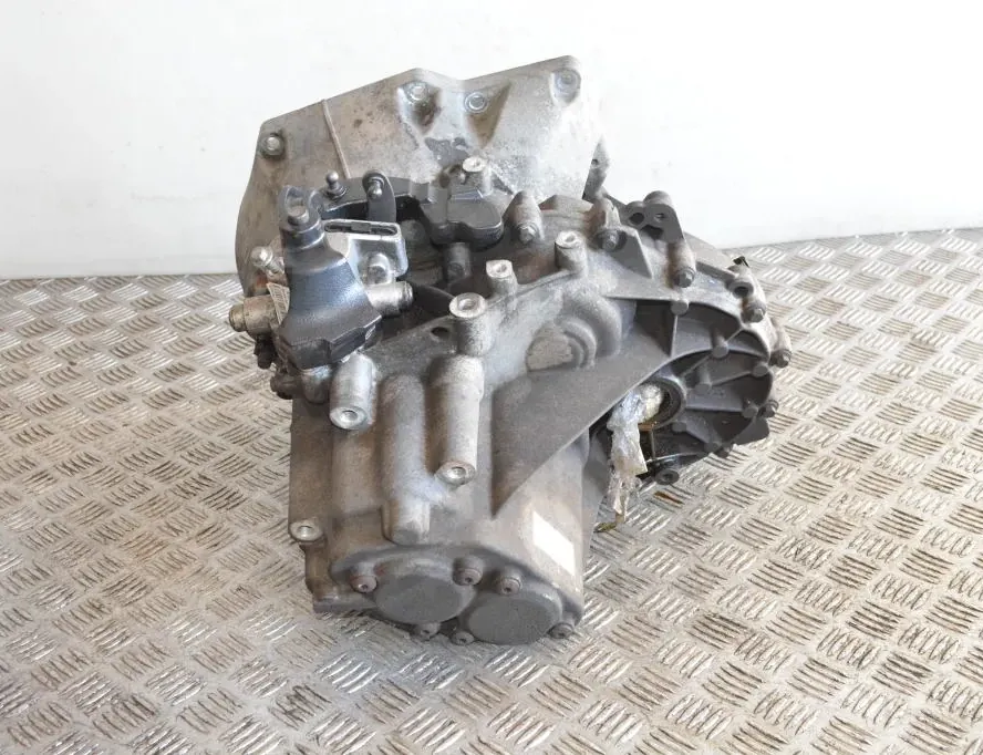 FORD Focus 2 generation (2004-2011) Gearbox AV6R7002KF 35361777