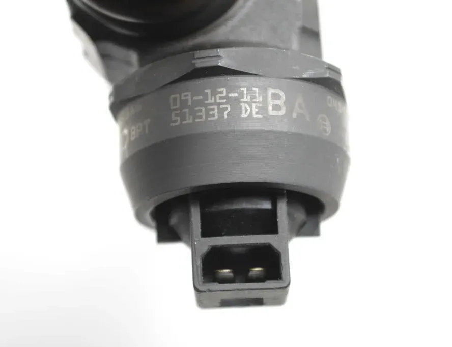 VOLKSWAGEN Touran 1 generation (2003-2015) Fuel Injector 038130073AG 36191009