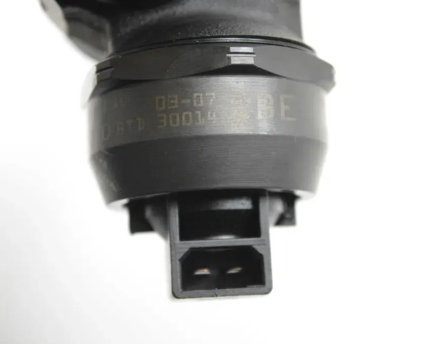 VOLKSWAGEN Passat B5 (1996-2005) Fuel Injector 038130073AL 36191107