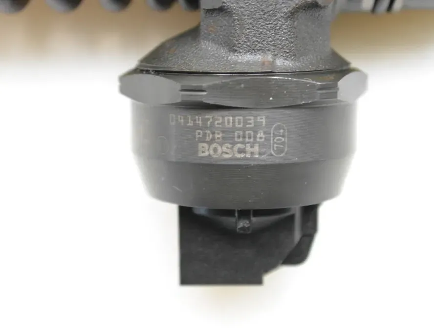 VOLKSWAGEN Passat B5 (1996-2005) Fuel Injector 038130073AL 36191119