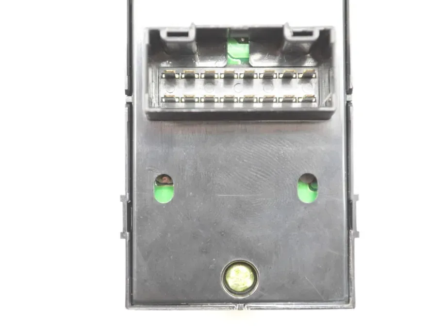 HYUNDAI ix35 1 generation (2009-2015) Front Right Door Window Switch 935702Y8109P 35371882