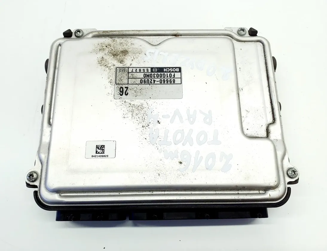 TOYOTA RAV4 4 generation (XA40) (2012-2018) Блок управления двигателем 89661-0R260,89660-42U90 34357491