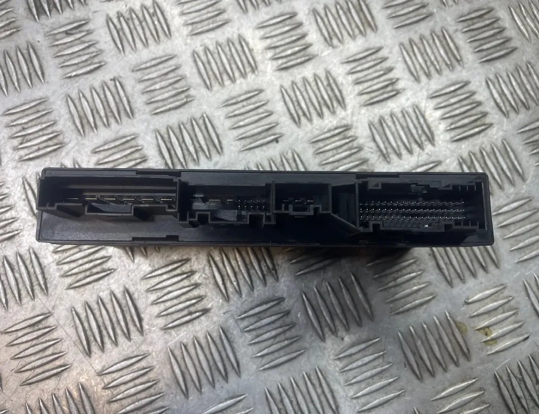 BMW 5 Series E60/E61 (2003-2010) Comfort Control Unit 5WK49111,542324000,6952665 30389261