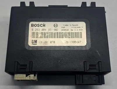 OPEL Zafira B (2005-2010) PDC Parking Distance Control Unit 13181070,511995847,0263004031 31621891