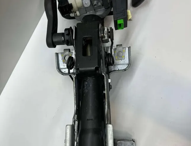 VOLVO V70 2 generation (2000-2008) Steering Column Mechanism 9491778 31957968