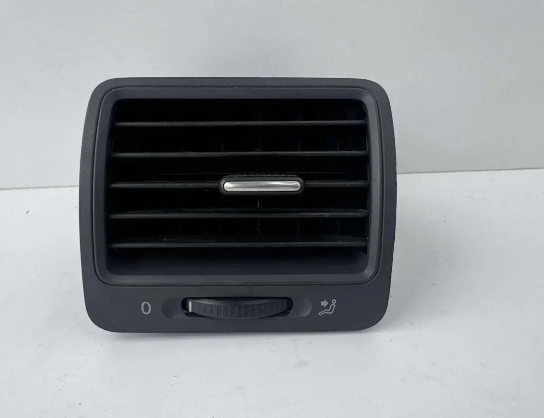 VOLKSWAGEN Golf 5 generation (2003-2009) Dashboard Air Vents 1K0819710 31975819