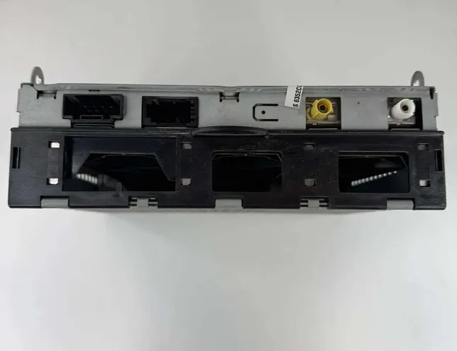 AUDI A6 C6/4F (2004-2011) Music Player With GPS 4F0035541 33372341