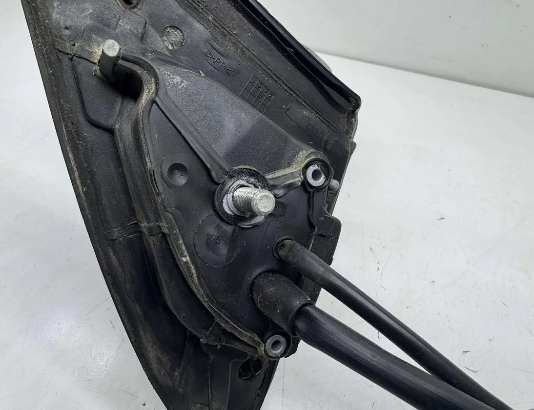 VOLVO V70 2 generation (2000-2008) Right Side Wing Mirror E11015463,E11025463 33579764