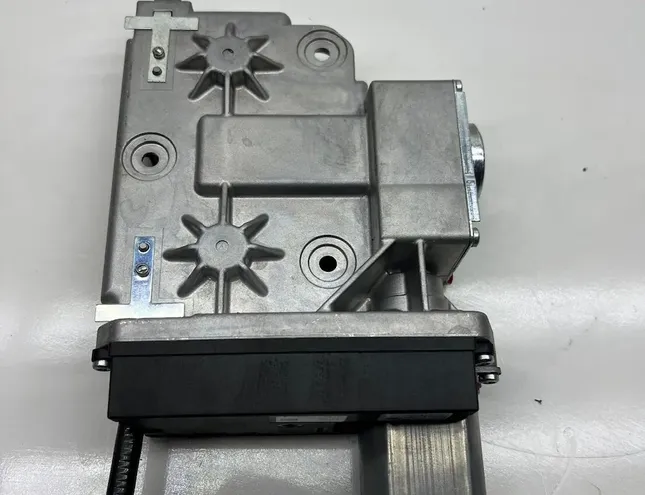 BMW 7 Series E65/E66 (2001-2008) Моторчик ручника 0190000301 33719587