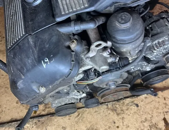BMW 5 Series E60/E61 (2003-2010) Engine M54b22 33958797