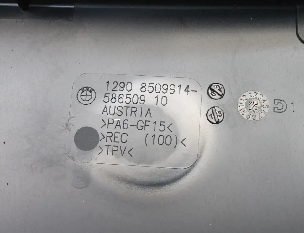 BMW 1 Series F20/F21 (2011-2020) Fuse Box 8509914,8509913 17588287