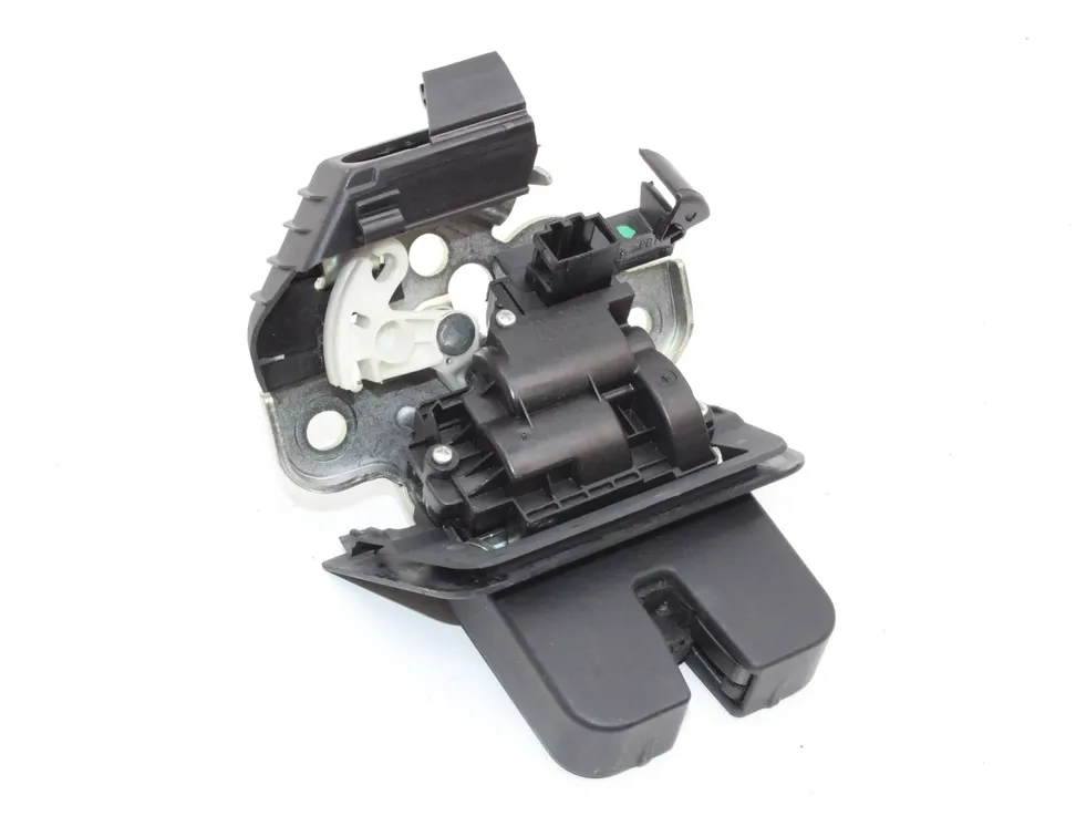 AUDI A6 C7/4G (2010-2020) Tailgate Boot Lock 8R0827505 18206088