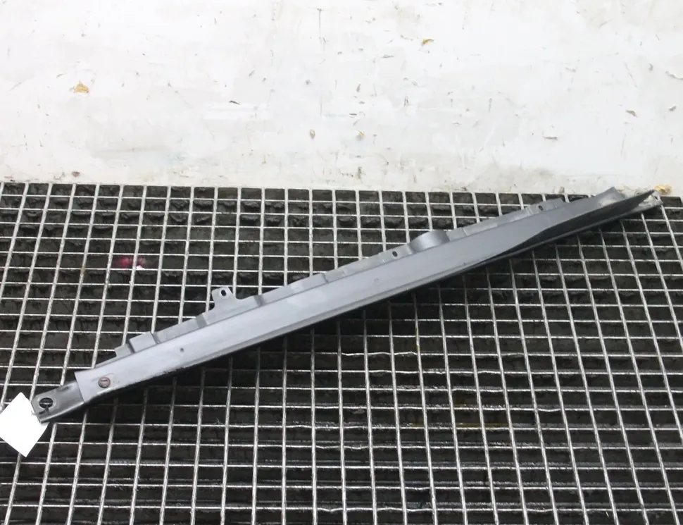 OPEL Crossland X 1 generation (2017-2023) Radiator air diverter 39118476 31209734