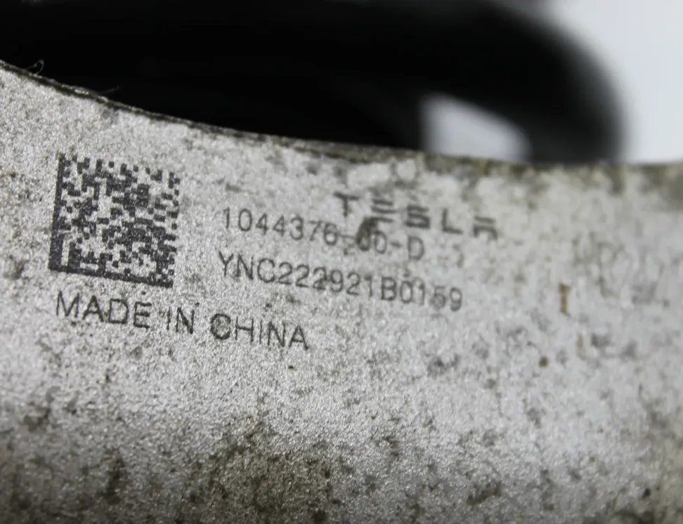TESLA Model Y 1 generation (2020-2024) Front Right Shock Absorber 1188376-00-E 33382078