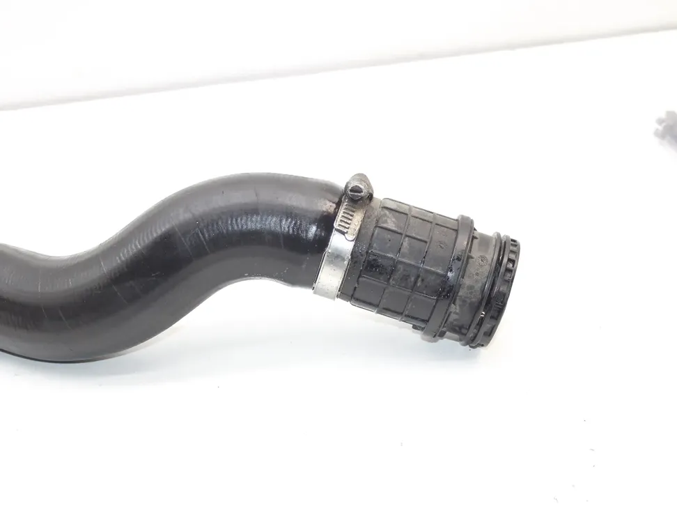 OPEL Insignia A (2008-2016) Intercooler Hose Pipe 39018802 34397337