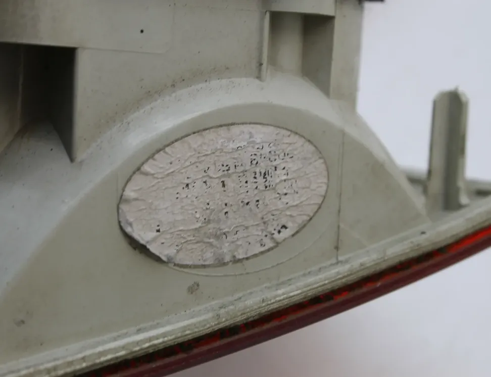 VOLVO XC70 2 generation (2000-2007) Left Side Tailgate Taillight 164393L2 34302784