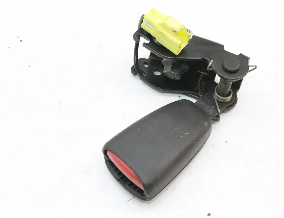 VOLVO XC70 2 generation (2000-2007) Rear Right Seat Buckle 8632321 34302308