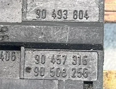 OPEL Omega B (1994-2003) Hazard button 90457316,90493804,90508256 24428849