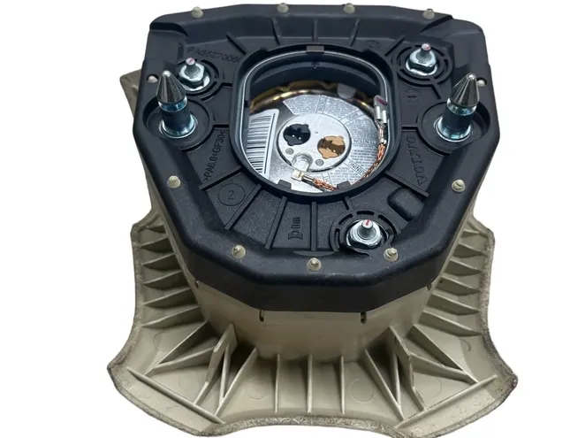 VOLVO V70 3 generation (2007-2020) Подушка безопасности руля P30721997 25889906