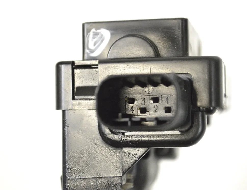 LAND ROVER Range Rover Sport 1 generation (2005-2013) Tailgate Boot Lock FQR500170 11693358