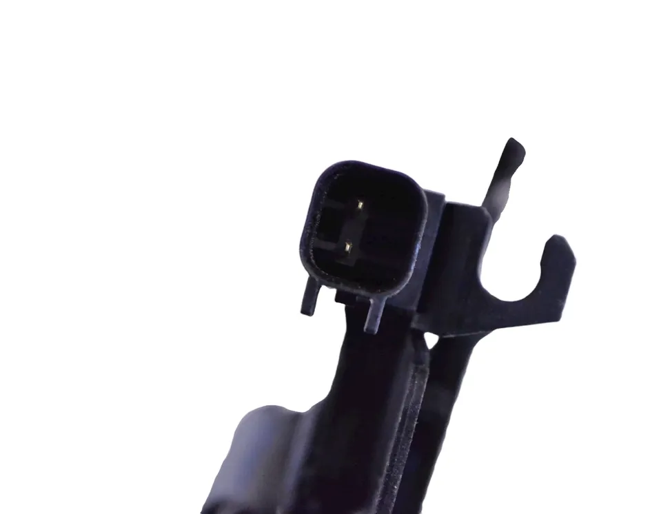 TESLA Model 3 1 generation (2017-2024) Крюк капотa 1033011-00-G 15028602