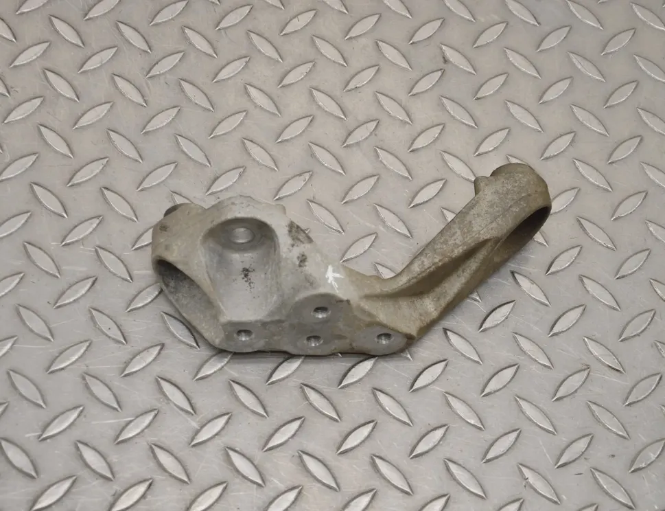 OPEL Mokka 1 generation (2012-2015) Left Side Engine Bracket 20364411