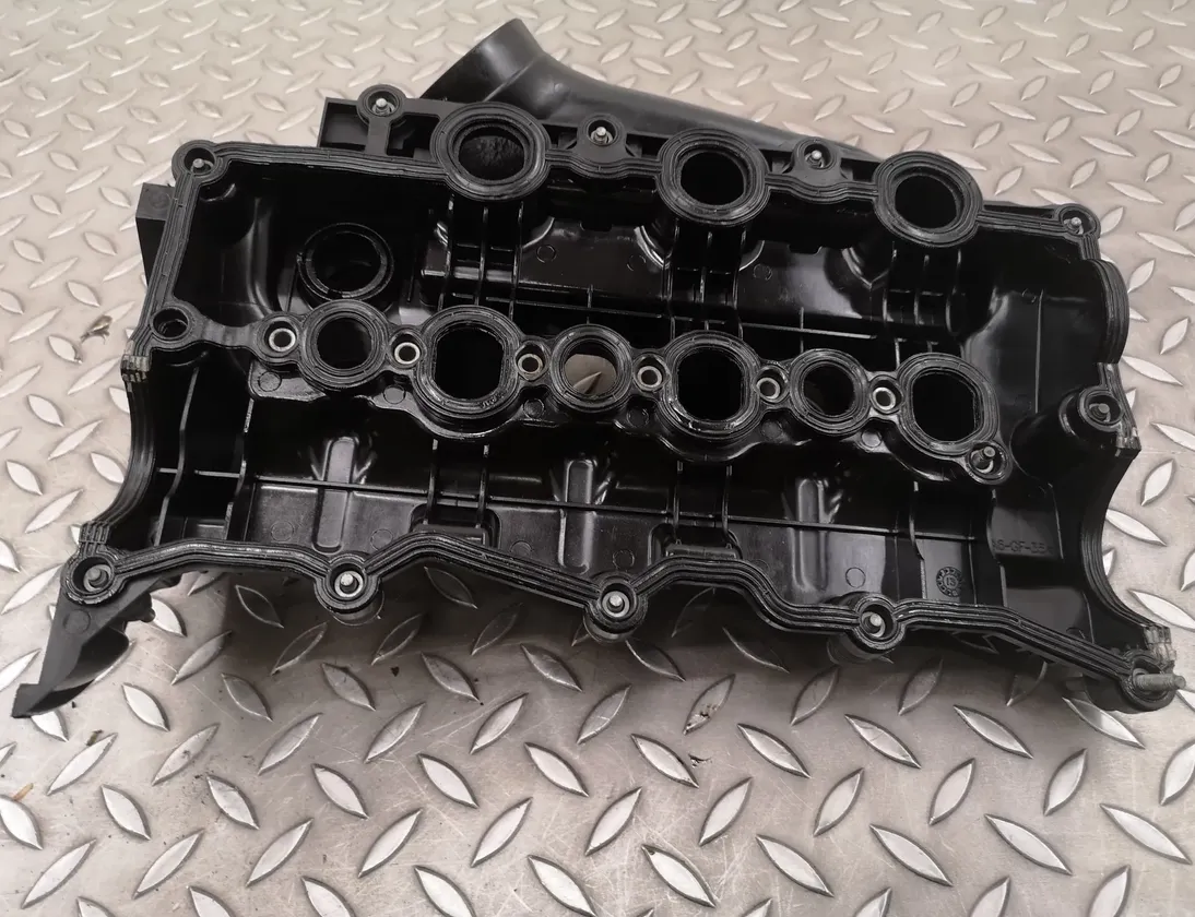 LAND ROVER Range Rover Sport 2 generation (2013-2022) Valve Cover 9X2Q-9424-FD 25367758
