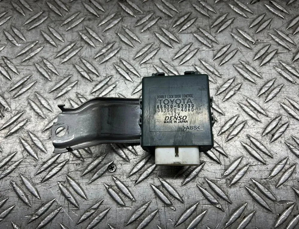 LEXUS IS XE20 (2005-2013) Front Left Door Control Unit 0515004060 35325131