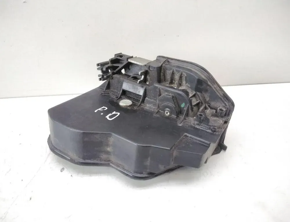 BMW 5 Series E60/E61 (2003-2010) Front Right Door Lock 7167074 33630623