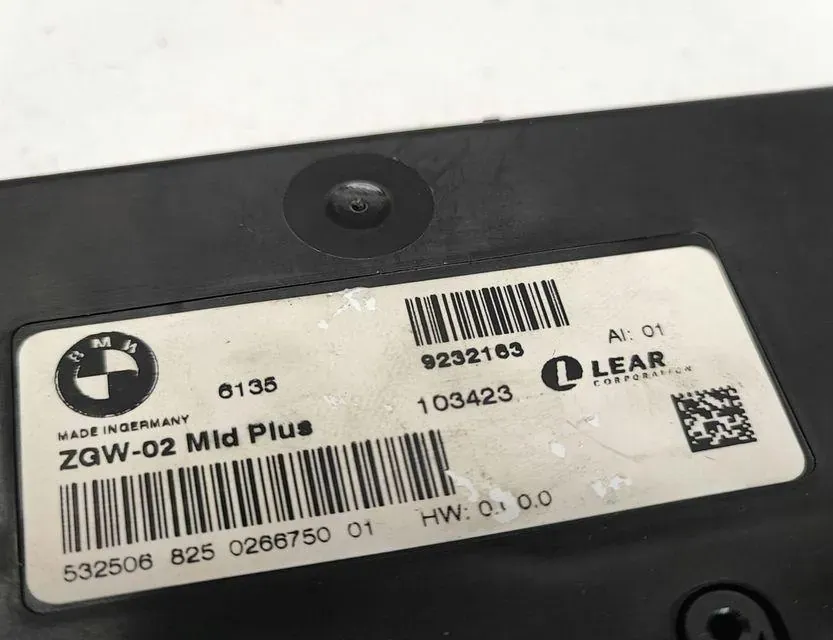 BMW X3 F25 (2010-2017) Gateway Control Unit 9232163 33637143