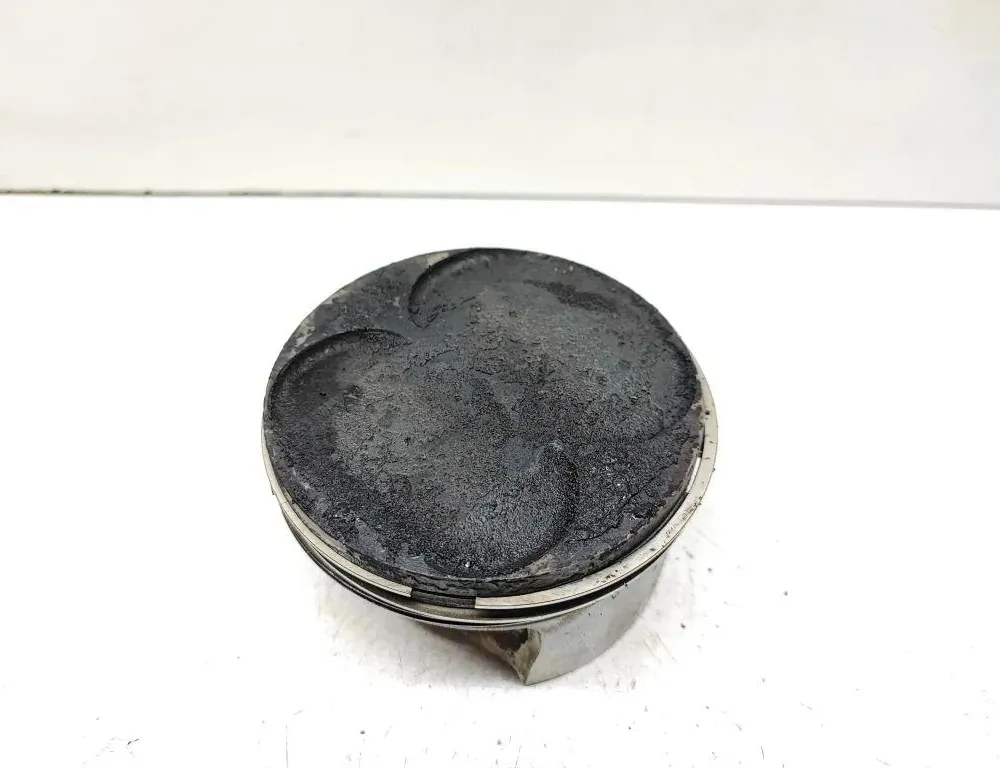 BMW 7 Series E65/E66 (2001-2008) Piston 33642631