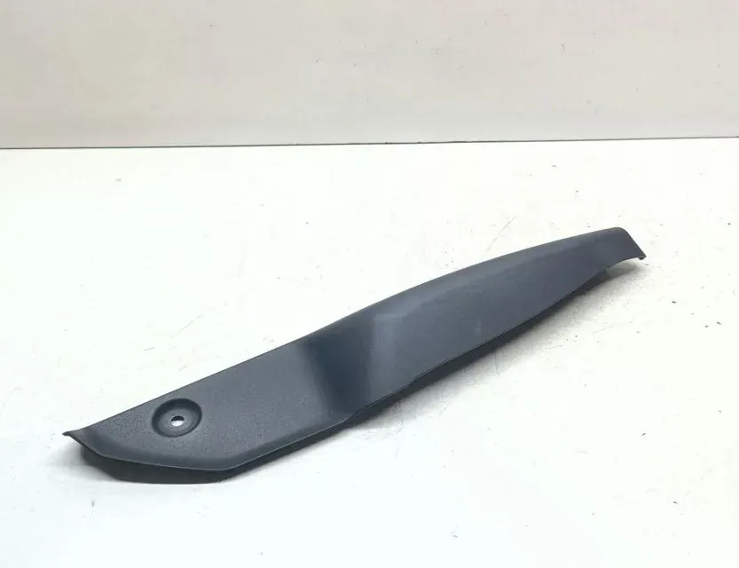 BMW 5 Series Gran Turismo F07 (2010-2017) Облицовка заднего правого фонаря 7224230 33650396