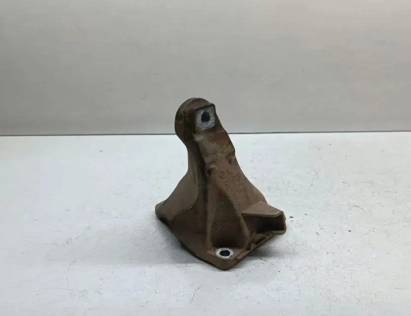BMW X1 E84 (2009-2015) Engine Bracket Right Side 6777064 33652343