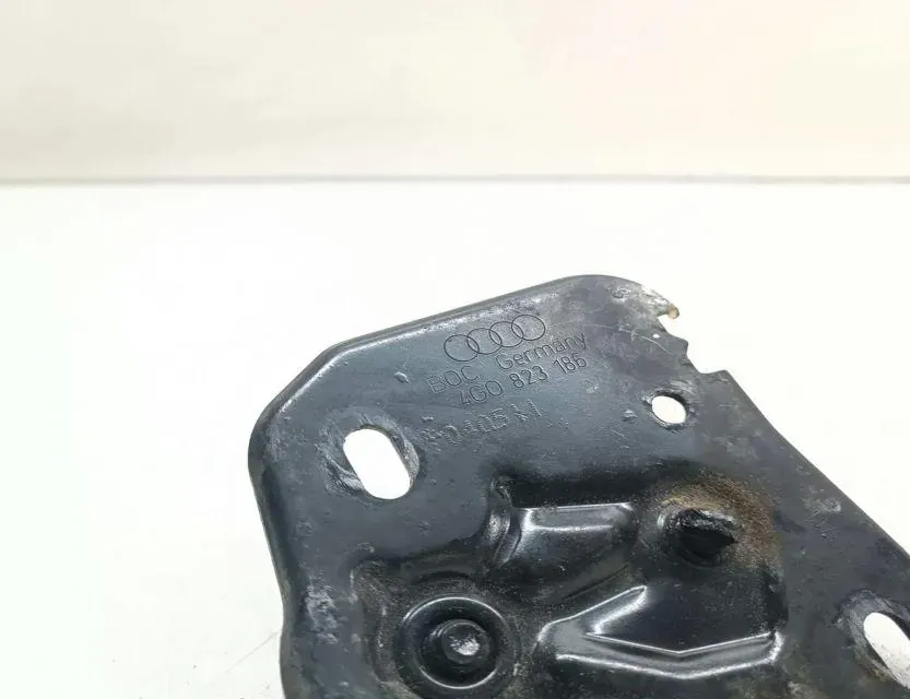 AUDI A7 C7/4G (2010-2020) Крюк капотa 4G0823186 33653871