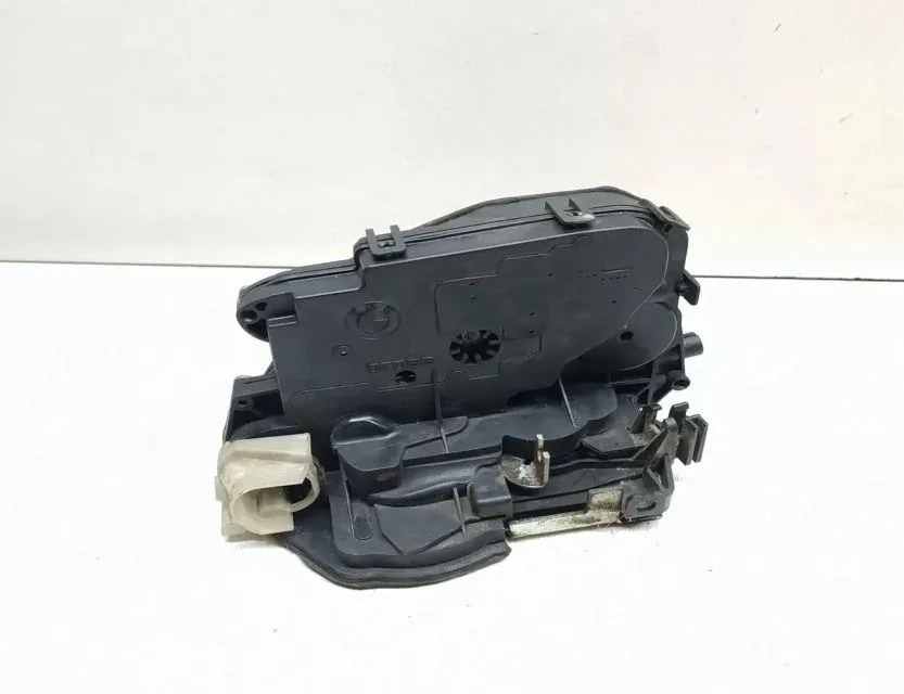 BMW X1 E84 (2009-2015) Замок двери передний правый 7059968 33659348