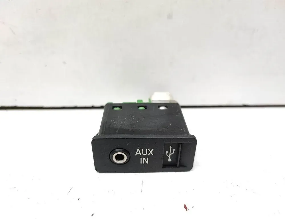 BMW X1 E84 (2009-2015) USB 9129652 33662012