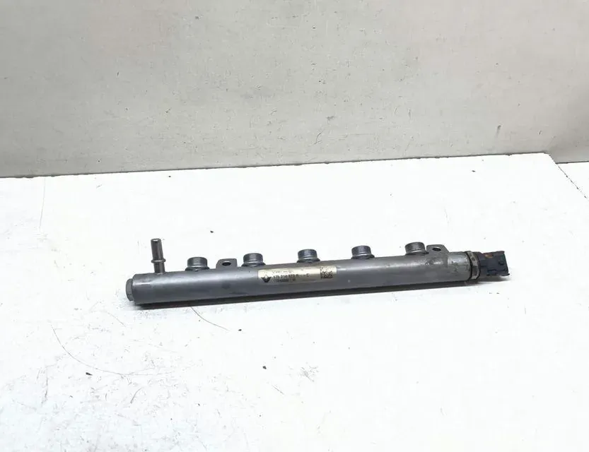 RENAULT Espace 5 generation (2015-2023) Fuel Rail H8201323501 33672276