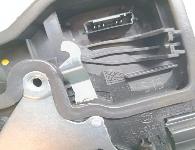 BMW 5 Series F10/F11 (2009-2017) Замок задней левой двери 7154515 33676013