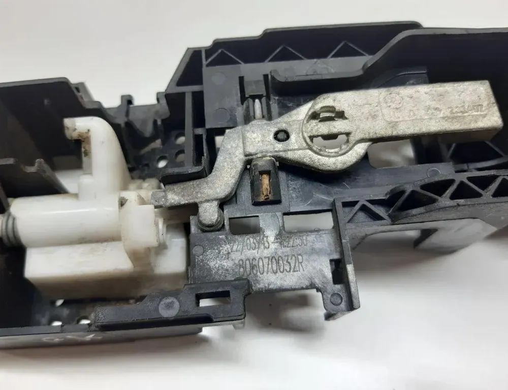 RENAULT Scenic 3 generation (2009-2015) Front Right Door Interior Handle Frame 806070032R 33676388