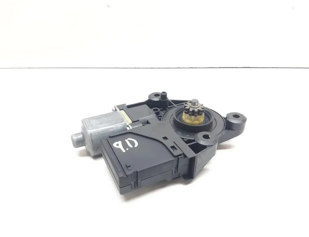 RENAULT Scenic 3 generation (2009-2015) Маторчик стеклоподъемника задней правой двери 827303178R 33676401